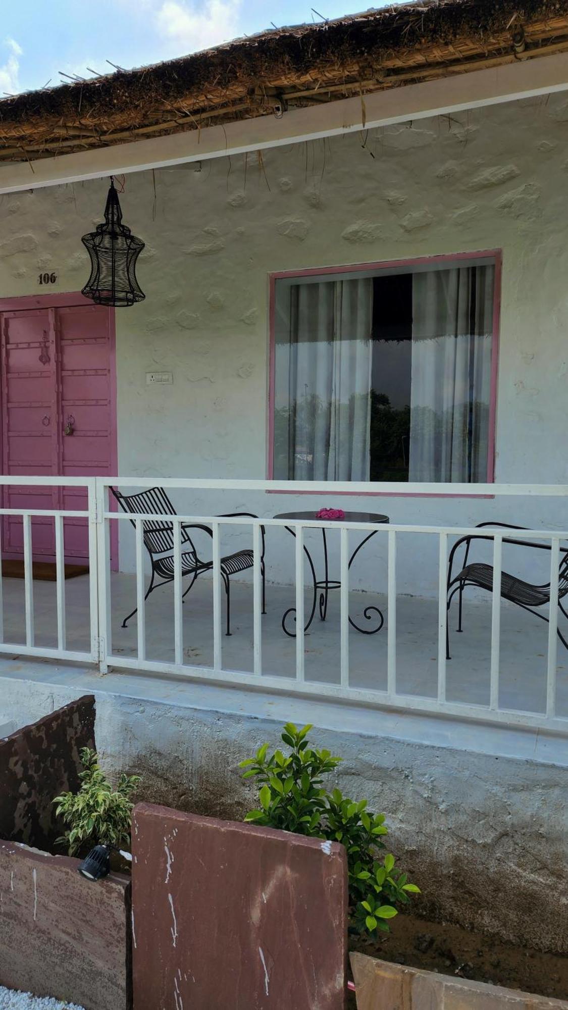 The Luxe Pushkar - A Luxury Farmstay In بوشكار المظهر الخارجي الصورة